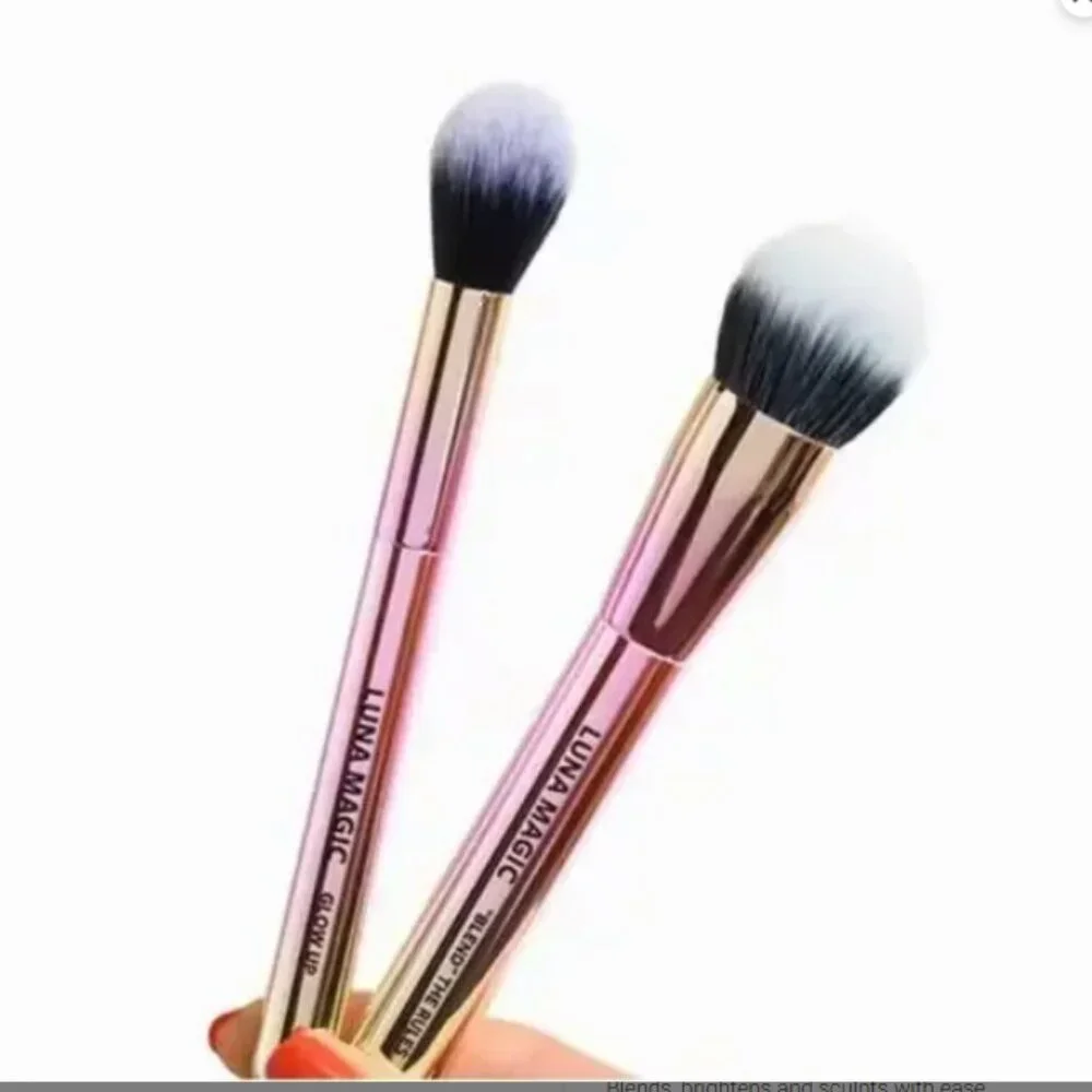 NEW Luna Magic 2 Pc Face Brush Set Glow Up & Blend the Rules